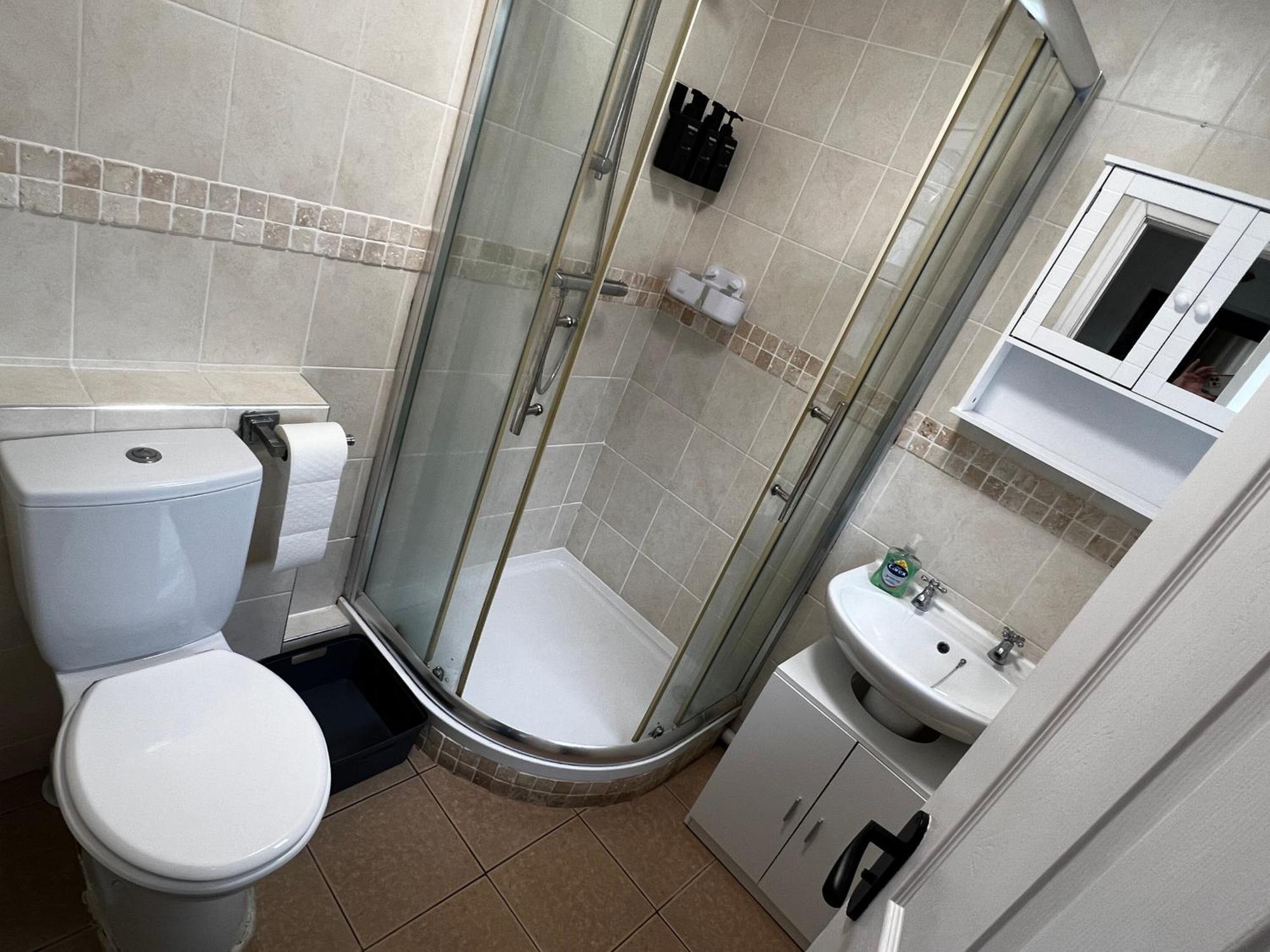 Robin'S Hollow: 2Bd Home Near Wrexham Afc 外观 照片